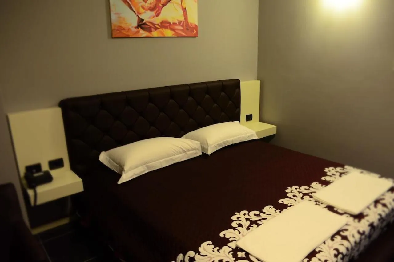 Hotel Mustang Vasqarr