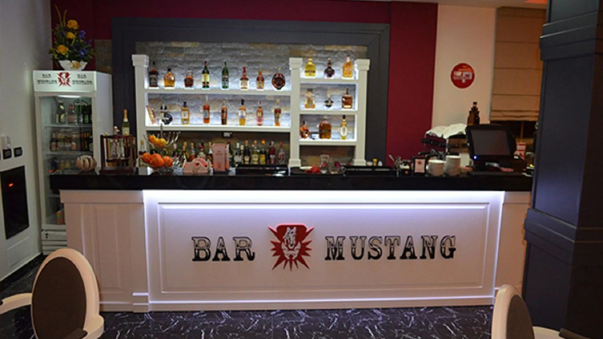 ****  Hotel Mustang Vasqarr Albânia