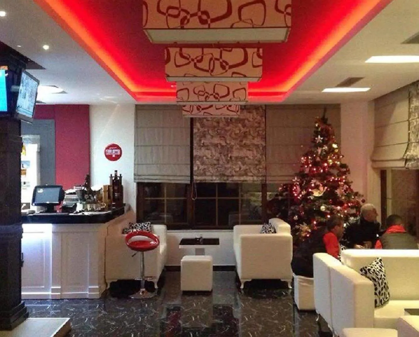 Hotel Mustang Vasqarr