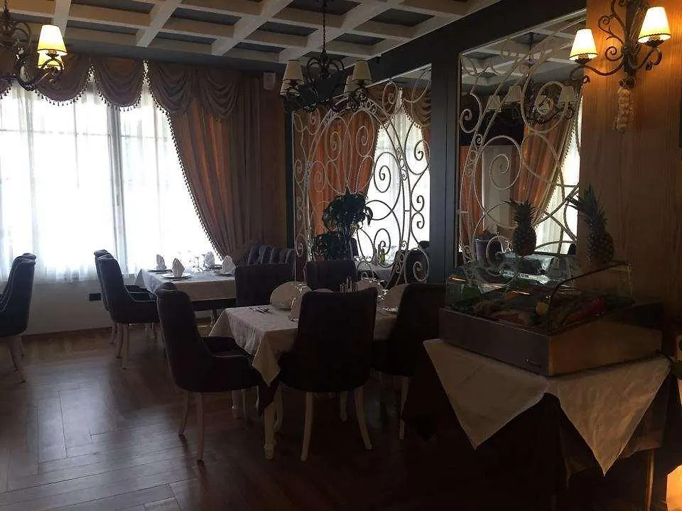 Hotel Mustang Vasqarr